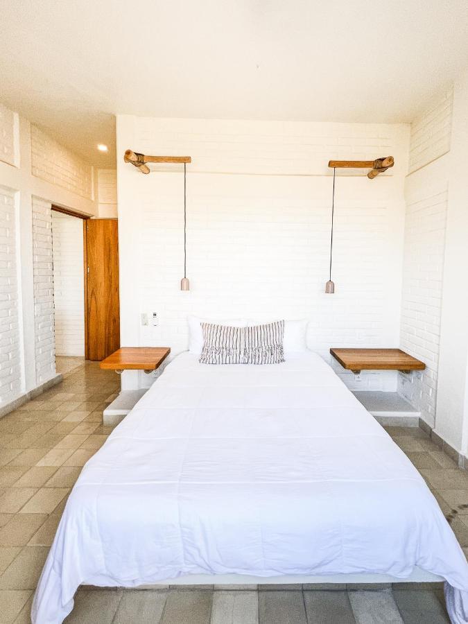 Punta Mita Surf Lodge Bagian luar foto